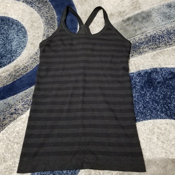 Lulu Lemon Black Striped Women's Tank Top - Picture 1 of 7